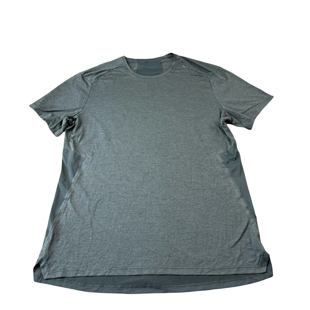 Lululemon Gray Reflective Short Sleeve Mens T Shirt Workout Size Large